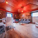 Refugio Dos Cartolas - Mountain Retreat * São Mamede de Infesta