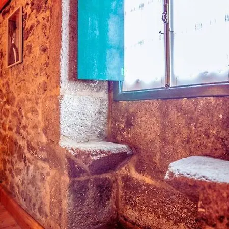 Refugio Dos Cartolas 3* São Mamede de Infesta