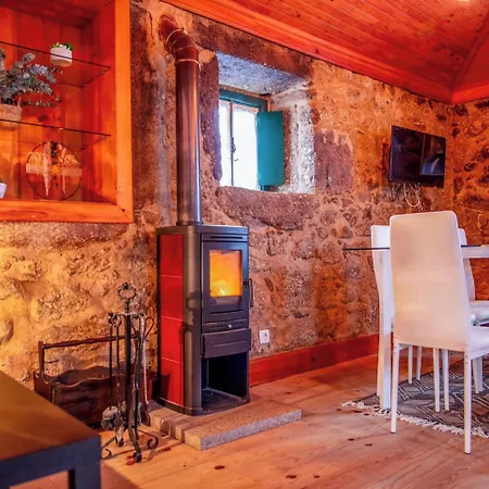 Refugio Dos Cartolas 3* São Mamede de Infesta