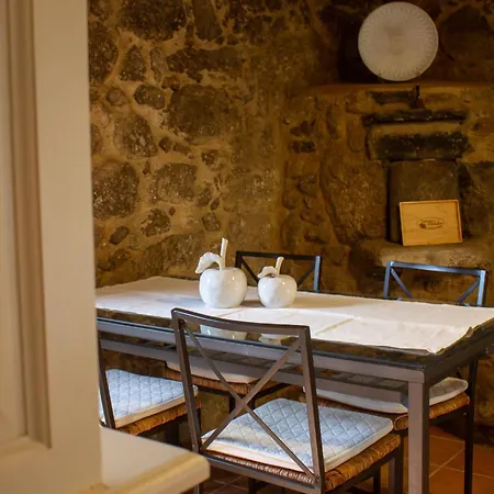 Refugio Dos Cartolas - Mountain Retreat וילה São Mamede de Infesta